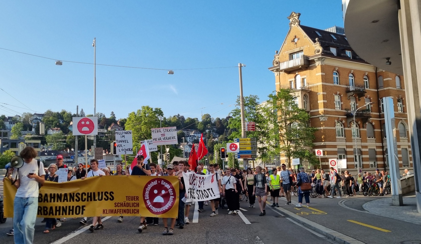 demo gegen autobahnaschluss gueterbahnhof 2024 08 23